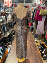 Load image into Gallery viewer, LAUNDRY Shelli Segal Black &amp; Gold Nylon Sequin Maxi Dress
