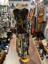 Load image into Gallery viewer, CITRON black multi 100% silk Velvet Floral Sleeveless Dress, Size M
