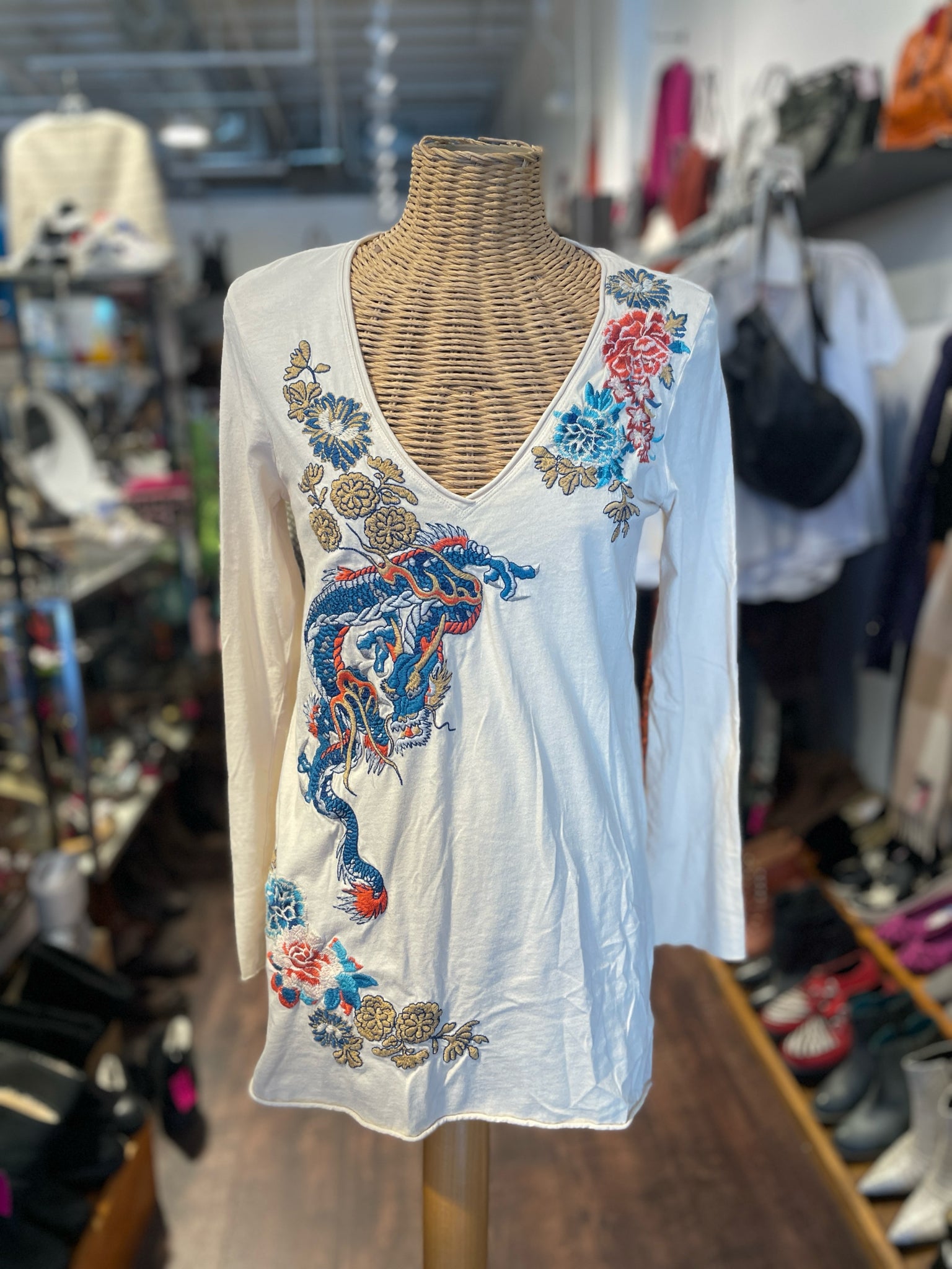 Johnny Was Cream & Blue cotton & poly dragon + flower embroidery Long sleeve Top, Size S