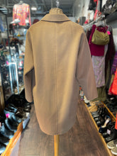 Load image into Gallery viewer, made for Italic Camel cashmere wool blend singular button Coat
