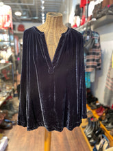 Load image into Gallery viewer, CP Shades Blue Rayon &amp; Silk velvet NWT! Top
