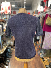 Load image into Gallery viewer, BOSS Hugo Boss purple &amp; black Knit glitter Short sleeve Top, Sizing missing
