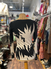 Load image into Gallery viewer, Isabel De Pedro black &amp; cream Viscose Abstract Longsleeve Top, Size 4
