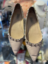 Load image into Gallery viewer, Valentino Nude Leather &amp; Studded Pointy Toe Flats Shoe, Size 40.5
