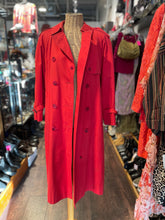 Load image into Gallery viewer, Burberrys Red Cotton Blend Trench buckle detail Coat
