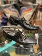 Load image into Gallery viewer, CHANEL Black Snakeskin Loafer Size 40 Shoe
