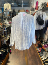 Load image into Gallery viewer, JAGA White Linen sheer Tunic style Top, Size 3=L
