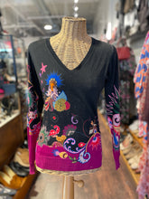 Load image into Gallery viewer, ETRO Black &amp; Pink Blend Printed Longsleeve lightweight Sweater, Size 42
